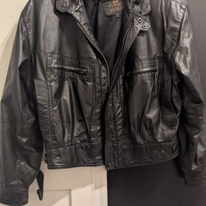 Byrnes & Baker Men's Black Leather Bomber Jacket